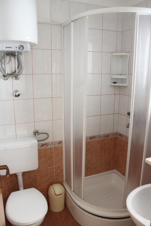 מאקרסקה Apartments Petric מראה חיצוני תמונה
